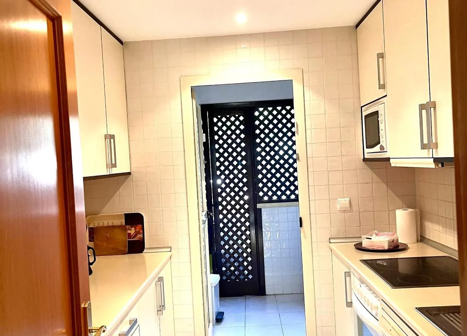 Beach Apartment Two Bedrooms In Cabopino ماربيا
