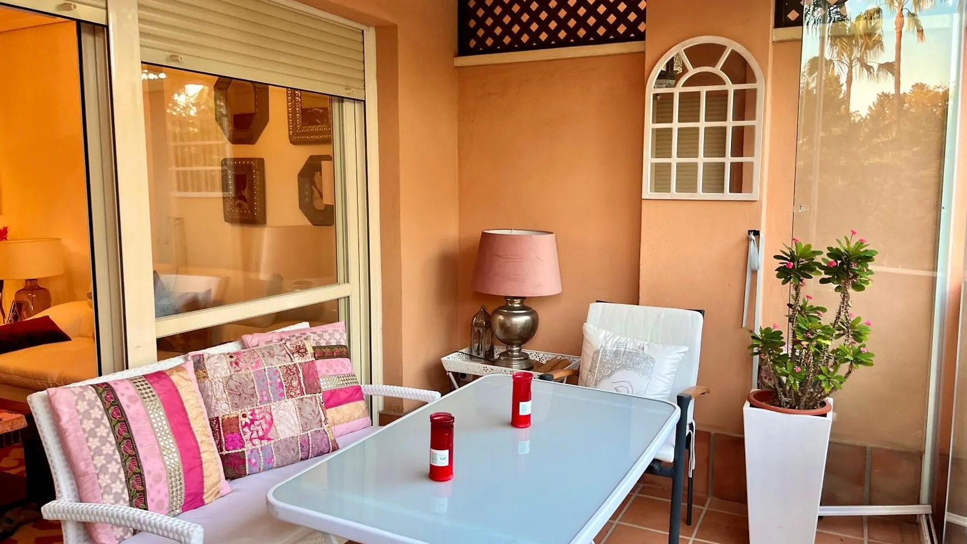 Beach Apartment Two Bedrooms In Cabopino ماربيا
